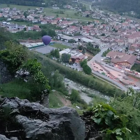 Il Ciliegio Di Frühstückspension Lurisia