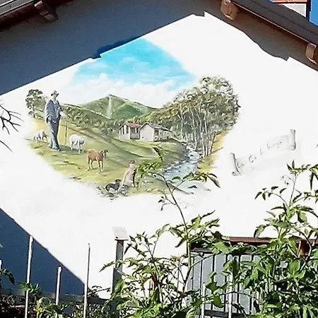 Il Ciliegio Di Frühstückspension Lurisia