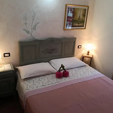 Oda ve Kahvaltı Il Ciliegio Di 3*